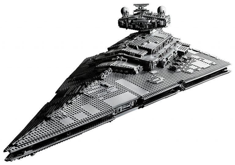 UCS Imperial Star Destroyer Coming For You! UCS Imperial Star Destroyer Coming For You!
